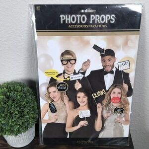 Amscan New Years Eve Photo Booth Props 13 Piece Gold Black White Party Kit